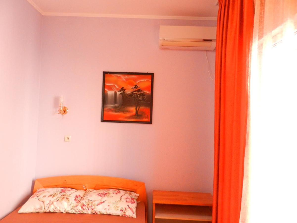Guest House Villa Leonardo Herceg Novi Eksteriør bilde